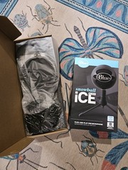 Blue Snowball iCE Black USB Mic + InnoGear MU056 Boom Arm Stand New Open Box