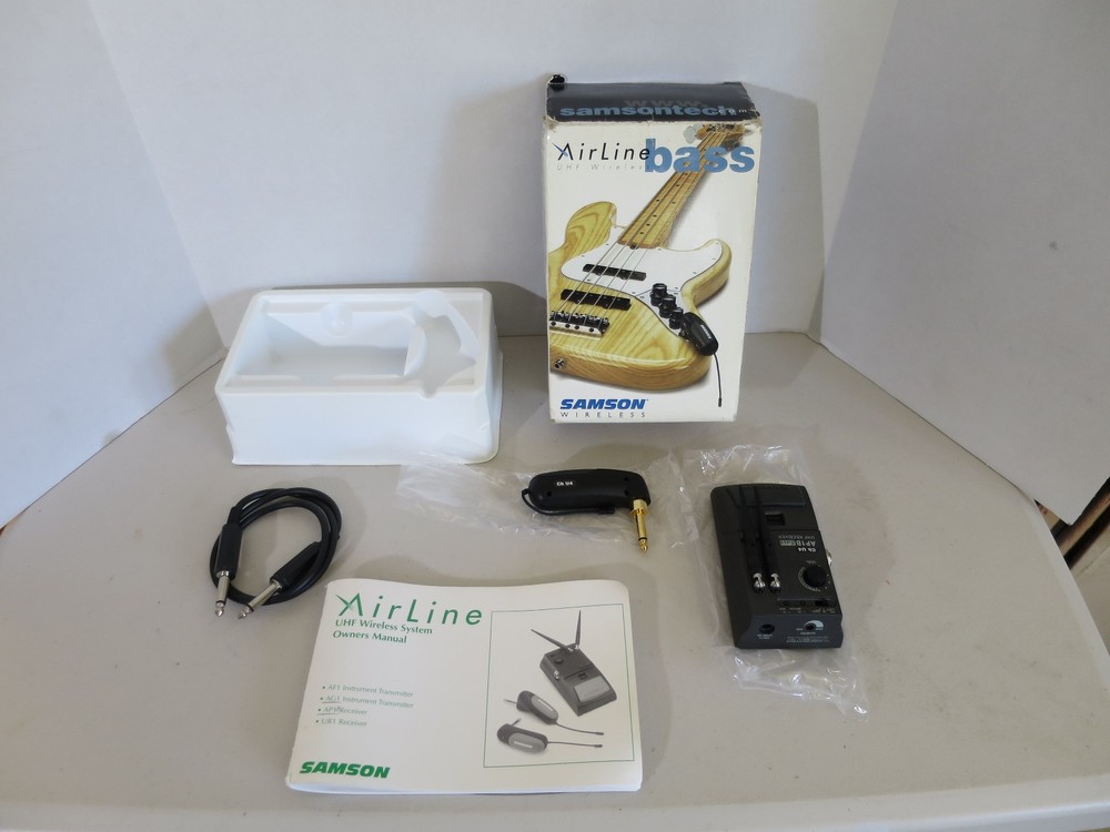 Samson AP1B Airline Bass Wireless System UHF Receiver Ch U4 Made in Japan.