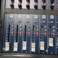 Yamaha MG166cx Mixing Console 16-Input/Channel Mixer With Power AC Adapter