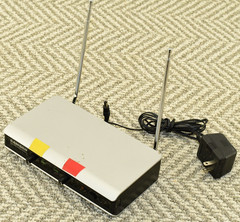 Samson Stage SR266 Dual Wireless Receiver w/ Power Supply