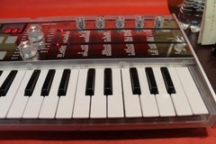 KORG microKORG Crystal 20th Anniversary Model Analog Modeling Synthesizer Music