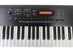 Roland JUNO-D 61-Key Keyboard Synthesizer