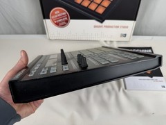 Maschine Groove Production Studio – with Box & book