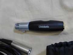 PEAVEY PV i100 Cardioid Microphone, Case, Cable & D’Addario Stereo Audio Adapter