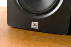 JBL LSR2325P 5″ Two-Way Bi-Amplified Powered Studio Monitor (PAIR) CG010ER