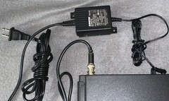 Shure SLX4/SLX1 w/ beyerdynamic TG-X 30/35 Head worn Mic & Lav. Mic H5 Freq.