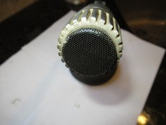 LAFAYETTE MODEL 99-4546 MICROPHONE WITH BASE