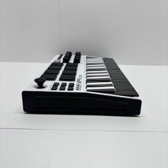 AKAI Professional MPK Mini Limited Edition White MIDI Keyboard Controller