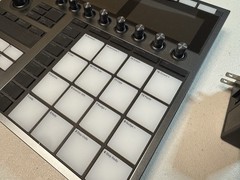 Native Instruments Maschine Plus Standalone Mint ( maschine+ maschine + akai mpc
