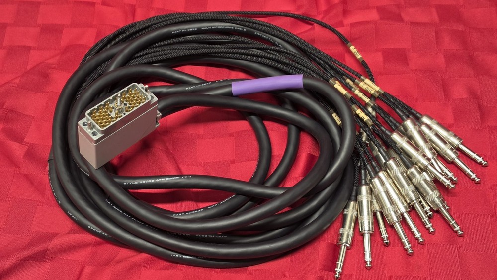 Mogami 16CH EDAC Studio Snake Cable Yale Hot Leads 16x TRS Patchbay Loom
