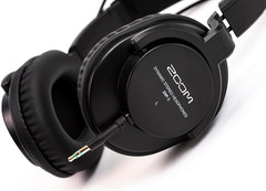 ZDM-1 Podcast Mic Pack Includes Dynamic Microphone, High-Quality Headphones, Tri