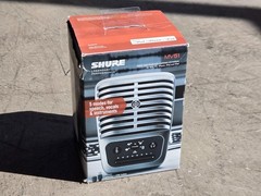 Shure MOTIV MV51/A Large Diaphragm Condenser Microphone for iOS/USB