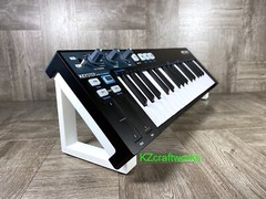 45º Angle Stand for Arturia KEYSTEP 32 Midi Controller – WHITE – US Seller