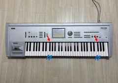 Korg Triton 61-Key Keyboard Synthesizer Sampler with Power Cable Used from Japan