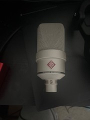 Neumann XLR Professional Dynamic Microphone – TLM 103 MT