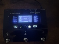 TC-Helicon Play Acoustic Digital Vocal Processor & Multi-Effects Acoustic Guitar