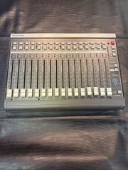 Mackie Ultra Pilot Automatic Control Interface for Pro Audio