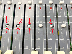 Soundcraft Spirit FX16 Live/Multitrack 16 Channel Analog Mixer Untested Read
