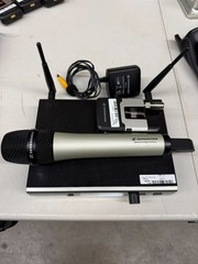 Sennheiser Speechline SL RACK RECEIVER DW-4, HANDHELD DW-4 e865, BODYPACK DW-4