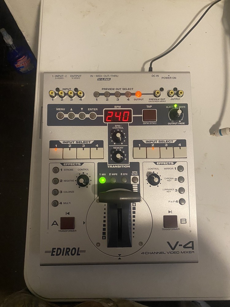 Roland Edirol V-4 Video Mixer Switcher with Power Adapter