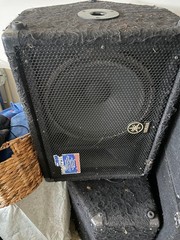 2 Yamaha Monitors/ 2 Big Peavey Speakers – Black- 15+ Years Old