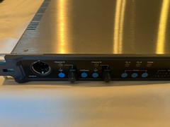Clear-Com FreeSpeak II Digital Wireless Base Station FSII-BASE – Looks New
