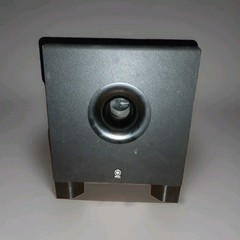 Yamaha HS10W Active Powered Studio Monitor Subwoofer Black 70W Wired XLR/1/4″