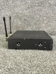 Audio-Technica ATW-R2100a UHF Wireless Receiver 655-680MHz Synthesized Black