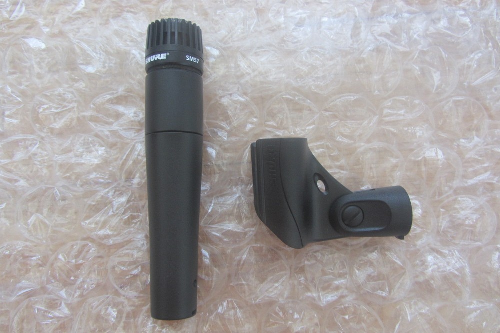 Shure SM57 Professional Microphone