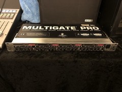 Behringer Multigate Pro XR4400 Quad Expander Gate Processor Tested