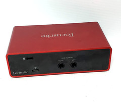 Focusrite Scarlett Solo 3rd Gen 2-Channel Pro Audio Interface – SCARLETT-SOLO-3G