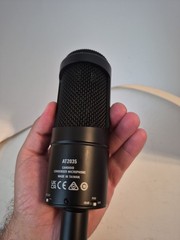 audio-technica at2035 – microphone