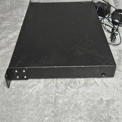 TOA DT-930 AM/FM Synthesizer Tuner Rack Mount Pro Audio with Antenna & Manual