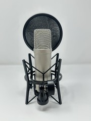 RØDE NT1-A Condenser Microphone w/ Shock Mount, Pop Filter & Pouch