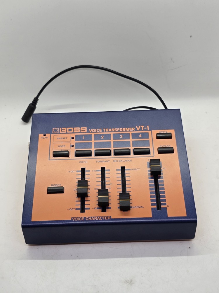 BOSS VT-1 Voice Transformer Formant Shifter Vocoder With AC Power Adapter