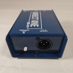 Direct One DB-01 Passive Direct Injection Box w/Ground Lift for Guitar Keyboard