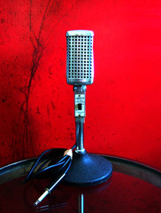Vintage RARE 1960’s Lafayette 99-4545 Dynamic microphone Dual Z w cable Calrad