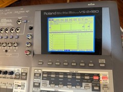 Roland VS-2480 CD 24-Bit 24-Track Digital Studio – EXCELLENT CONDITION LOW USE