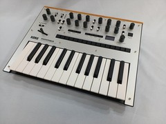 KORG Minilogue Silver Polyphonic Analogue Synthesizer w/o Case shoulder strap