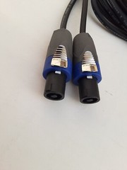 25 FT SpeakOn 2-Conductor 14 AWG w/Neutrik NL4FX DJ’s Pro Audio Speaker Cable