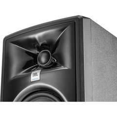 JBL 305P MKII Studio Monitor (5″ Powered)
