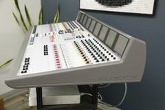 Wheatstone D-10 Digital Television Audio Control Surface Console 24-CH + PSU