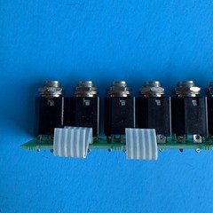 Mackie Mixer 1202-VLZ Pro Used Part: Main Output XLR TRS Socket Circuit Board