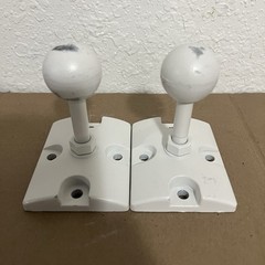 Pair Of JBL 179-00002-00 179-00002-01 Ball Mounts for Control 25 and 28 Speakers