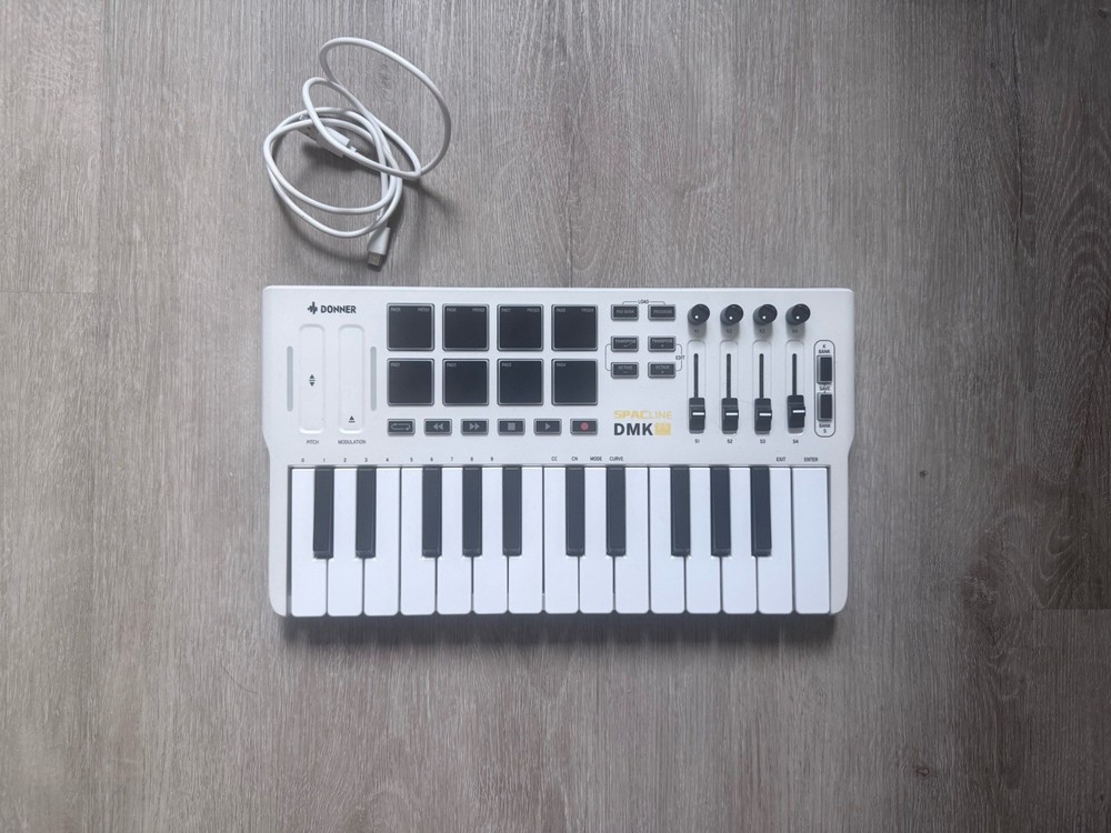 Donner Spaceline DMK-25 Mini MIDI Keyboard 25-Key Portable USB Electronic