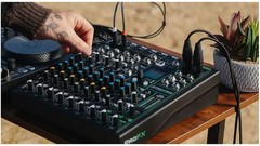 Mackie ProFX10GO 10-Channel Battery Powered Analog Mixer