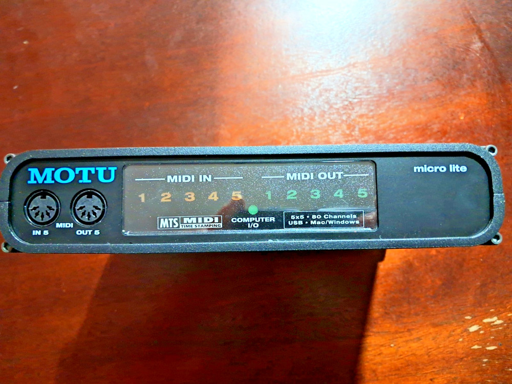 MOTU micro lite 5×5 USB Bus-Powered MIDI Interface MicroLite U269855