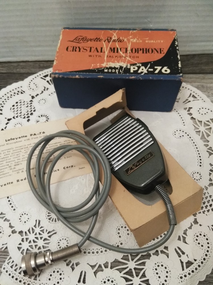 VTG Lafayette MODEL PA-76 Crystal Microphone W/ TALTSWITCH (W/BOX & MANUAL) NEW
