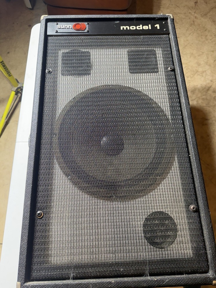 SUNN Model 1 – PA SPEAKER Cabinets RARE 4×12 Pair Mint 1970s – Must See!