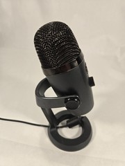 Logitech Blue Yeti Nano Black Premium USB Microphone 888-000154 + Pop Filter